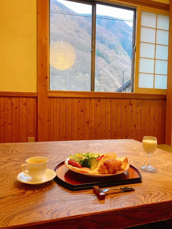 Hotel Hakuunsou Takayama  Exterior foto